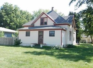 523 S Madison St, Brainard, NE 68626