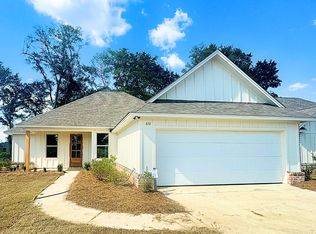 410 Butternut Dr, Canton, MS 39046