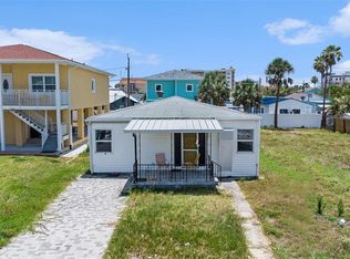 13124 4th St E, Madeira Beach, FL 33708