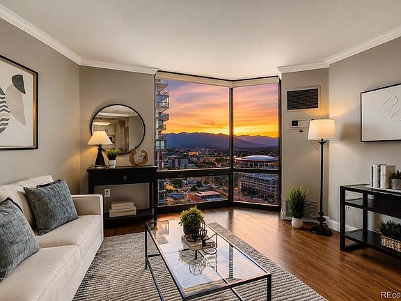4th image of 1625 Larimer Street #2602
