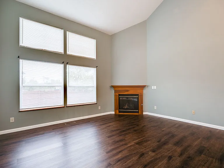 2043 Pine Forest Dr — Photo 10