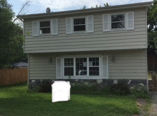 18543 W Main St, Grayslake, IL