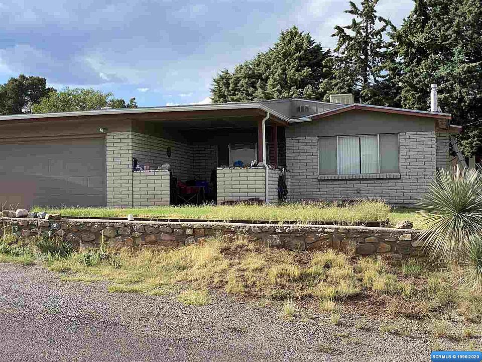 1st image of 400 E 33rd St