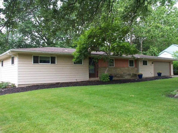 3936 Daner Dr, Fort Wayne, IN 46815