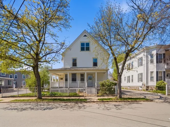 20 Lexington St, Lynn, MA 01902