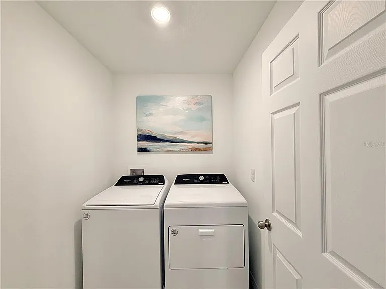 4536 Burrowing Owl Loop — Photo 18