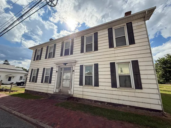 676 Main St, Beverly, WV 26253