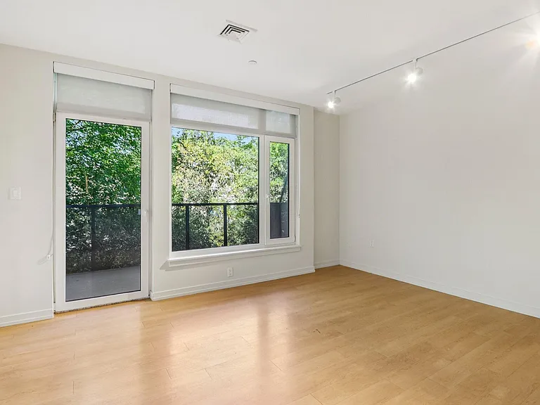 Park77 Apartments — Photo 45