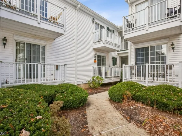 49 Alexandria Way, Basking Ridge, NJ 07920