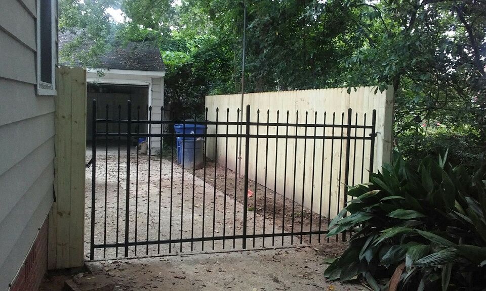 1st image of 612 Dudley Dr
