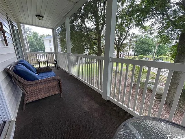 553 White River Dr #13E — Photo 26