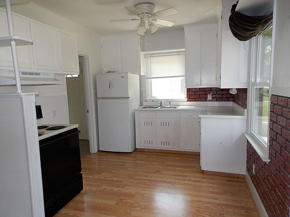 5th image of 3218 Grandview Blvd