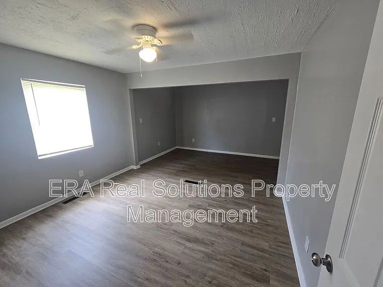 2175 Hanna Dr — Photo 5