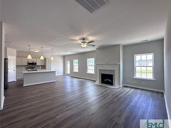 5th image of 163 Tranquil Lane NE