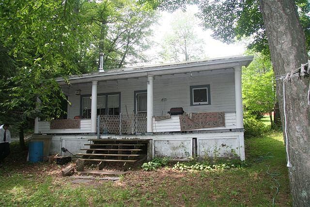 2nd image of Lakeside Ave