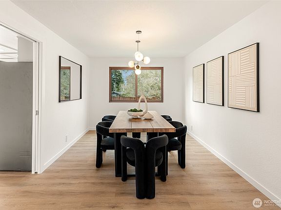5th image of 18400 71st Avenue W