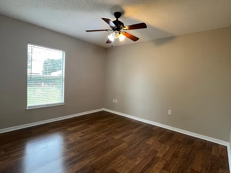 3673 Wellington Pl — Photo 17