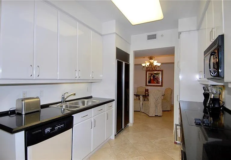 3200 N Ocean Dr #406 — Photo 18