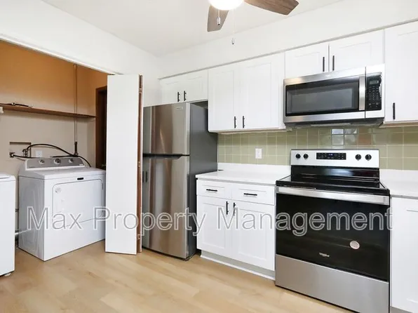 500 Laurel St APT 2, Waukee, IA 50263