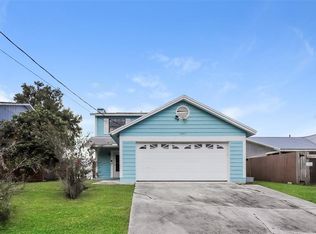 3304 N Lake Dr, Plant City, FL 33563