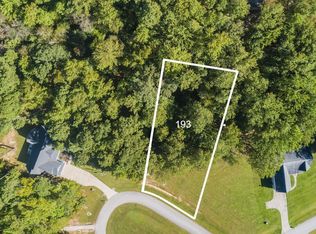 28 Palm Ct, Arapahoe, NC 28510