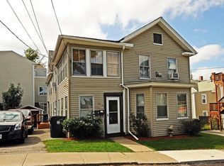 11 Crescent St, Marlborough, MA 01752