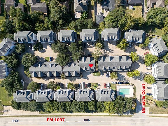 5th image of 176 Binnacle Ct #B