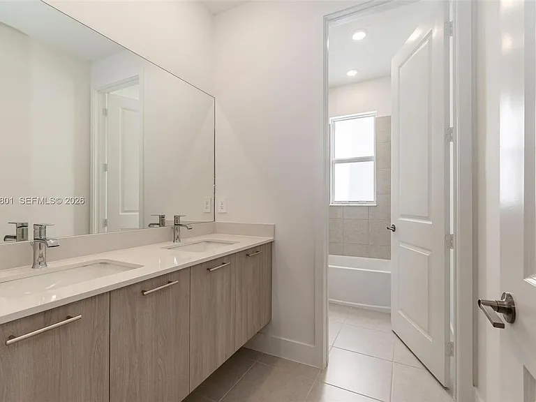 4480 SW 122nd Ter #0 — Photo 20
