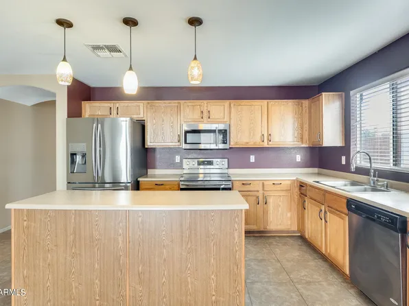 6532 W GROSS Avenue, Phoenix, AZ 85043