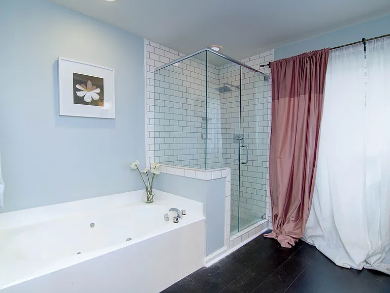 1330 Riding Brook Dr — Photo 18