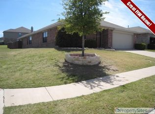 1073 Grand National Blvd, Fort Worth, TX 76179