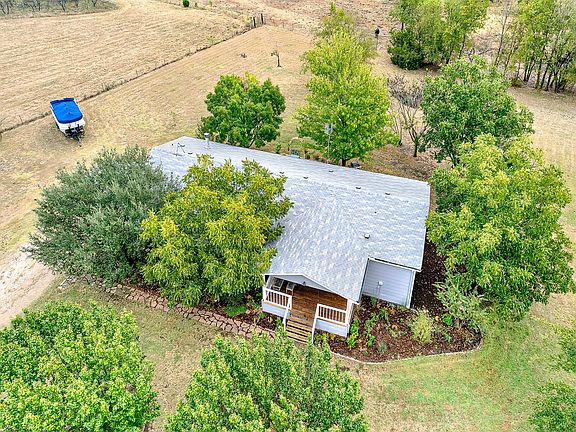 2nd image of 567 Poetry Rd