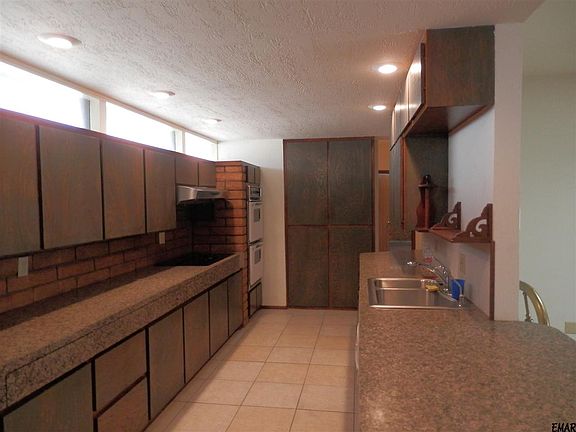 4th image of 2025 Quailwood Dr