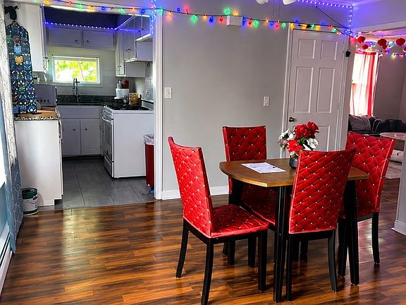 5th image of 280 Ridge St