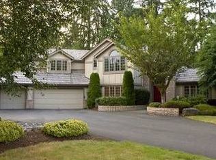 14226 216th Ave NE, Woodinville, WA 98077