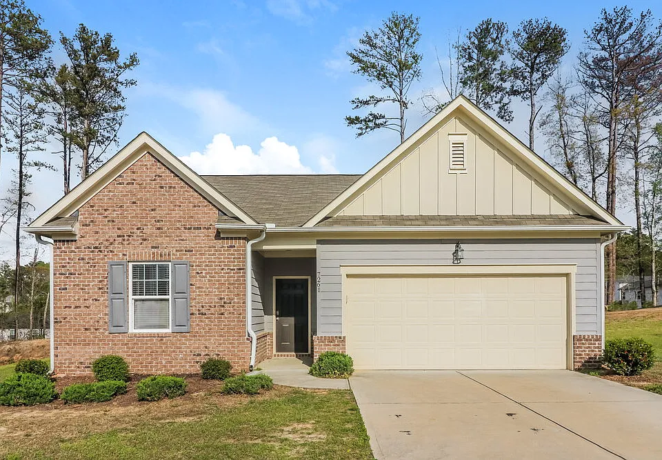 7261 Lacey Dr