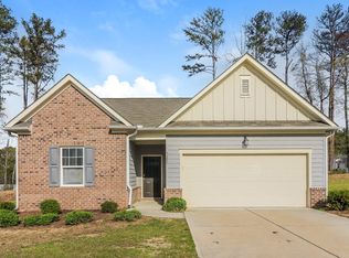 7261 Lacey Dr, Douglasville, GA 30134