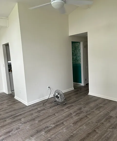 1214 Elco Ave — Photo 8