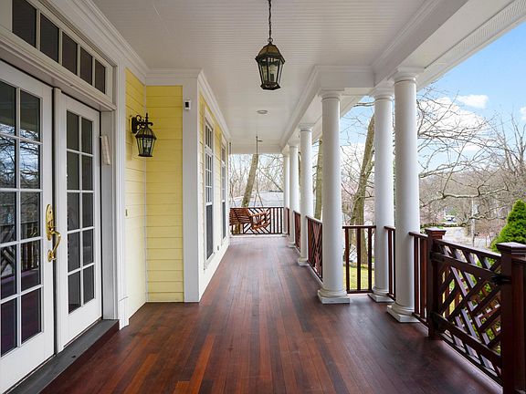 3rd image of 5 Country Ln