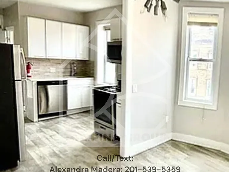 303 58th St #15A — Photo 5