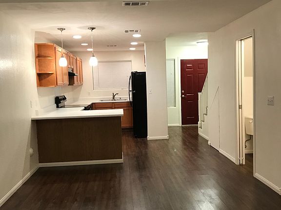 4th image of 6454 E University Dr APT 12