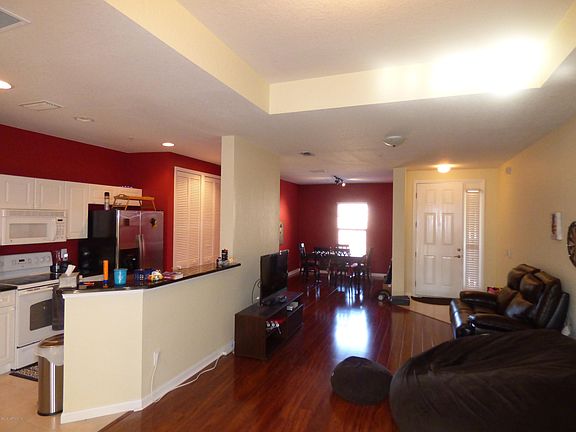 2nd image of 300 Via Castilla St Unit 203