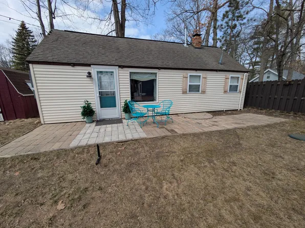 114-A Taylor Ave, Roscommon, MI 48653