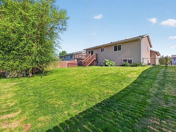 3rd image of 5920 Belfry Ln NW