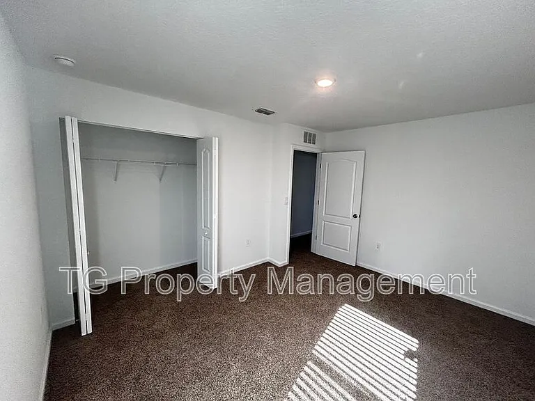 9209 Stony Brook Rd — Photo 11