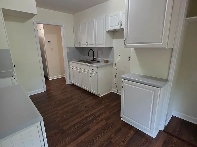 3310 Hillside Dr — Photo 4