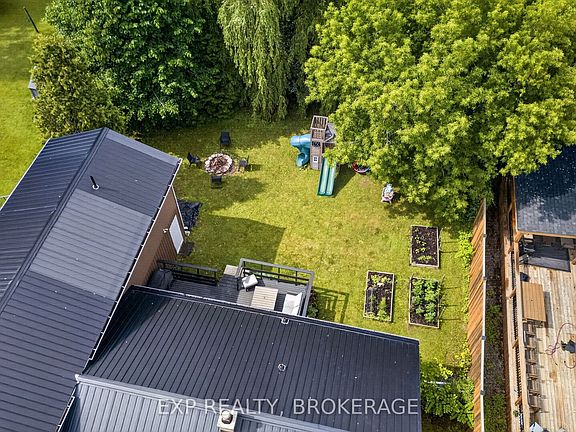 2nd image of 44 Lennox St