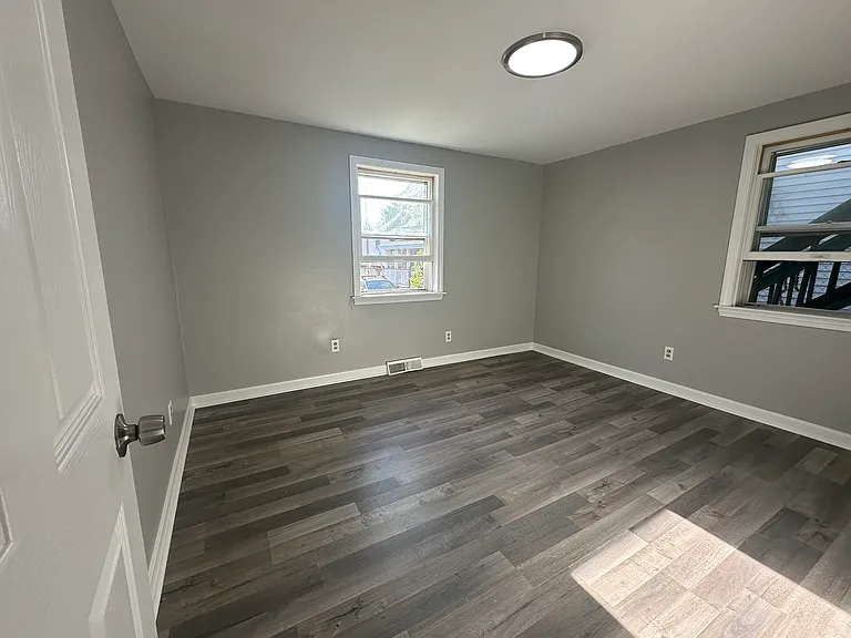 27 Salem St #1 — Photo 15