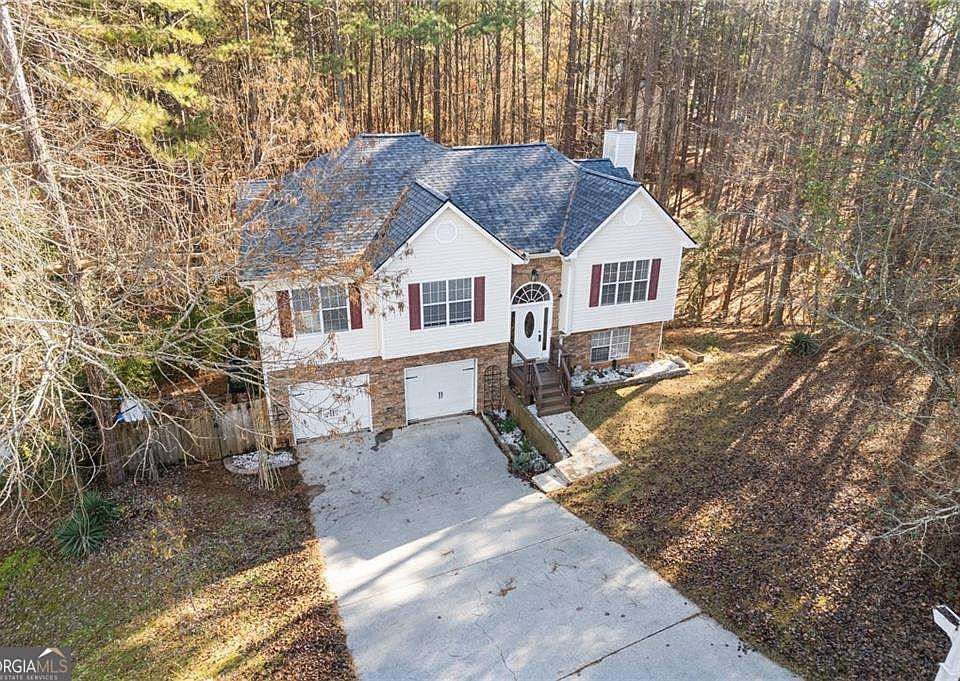 1st image of 402 Eileen Cir