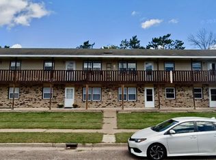 1201 Meridian Heights Dr UNIT 6, Eau Claire, WI 54703